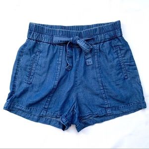 DYNAMITE denim paperbag shorts